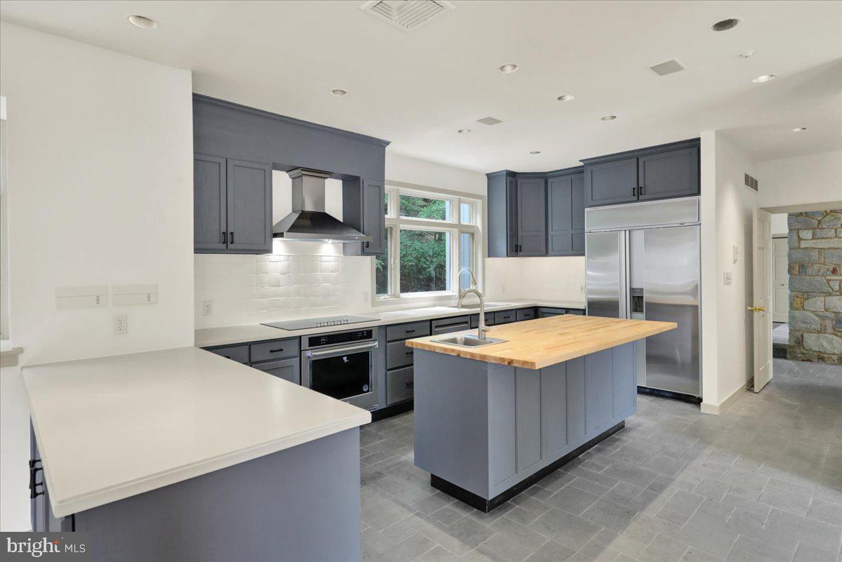 WYNDHAM HILL - Residential