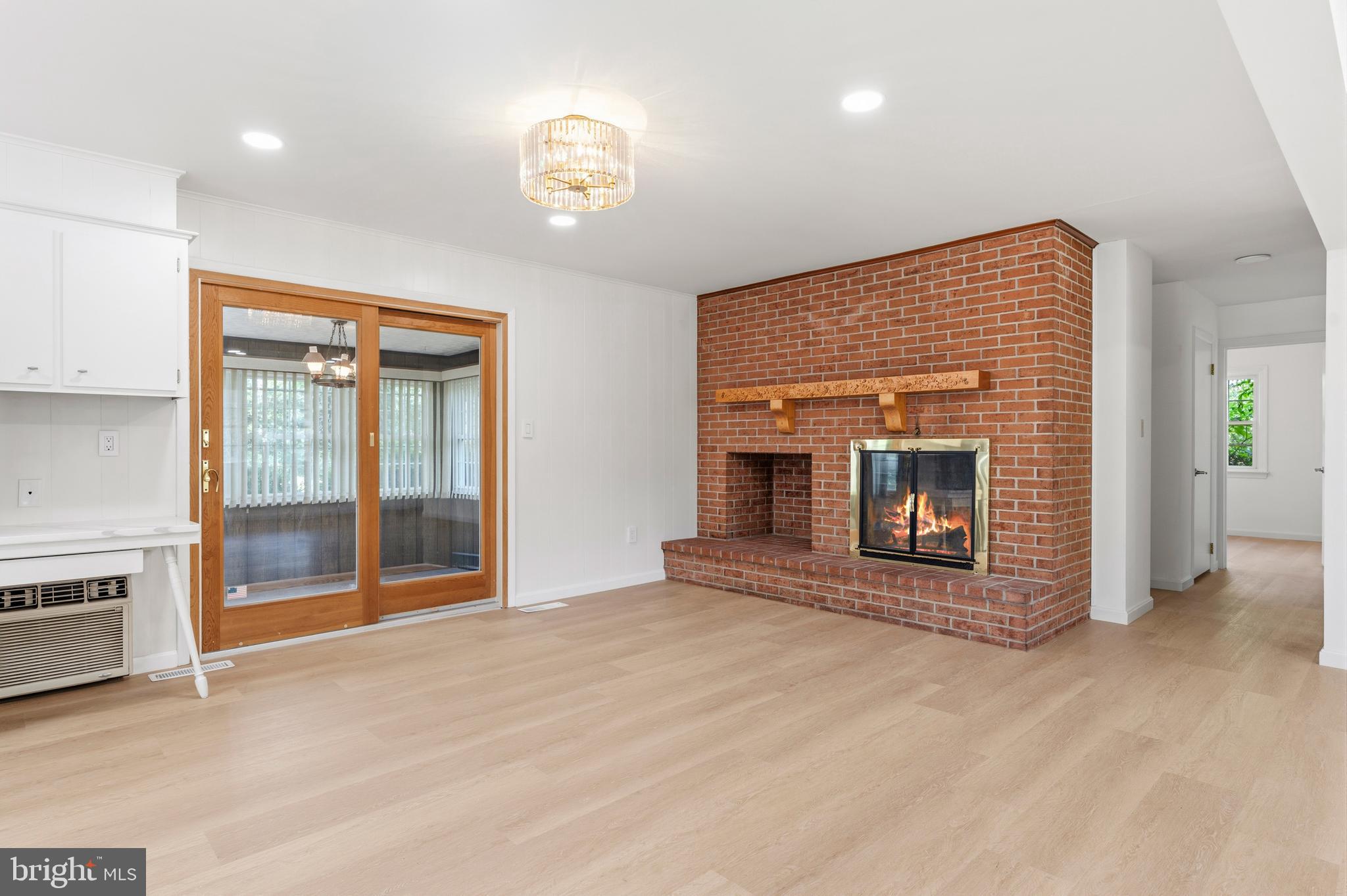 CLOVER HILL - Residential