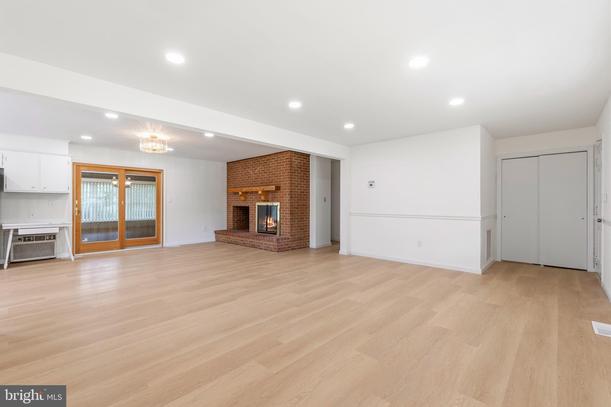 CLOVER HILL - Residential