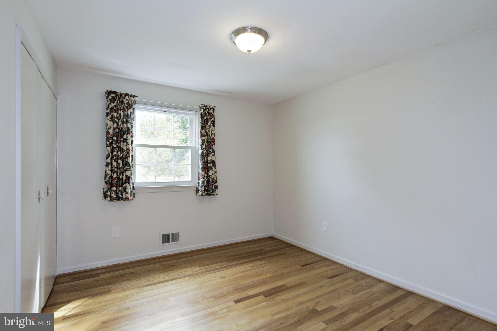 REGENCY ESTATES - Residential