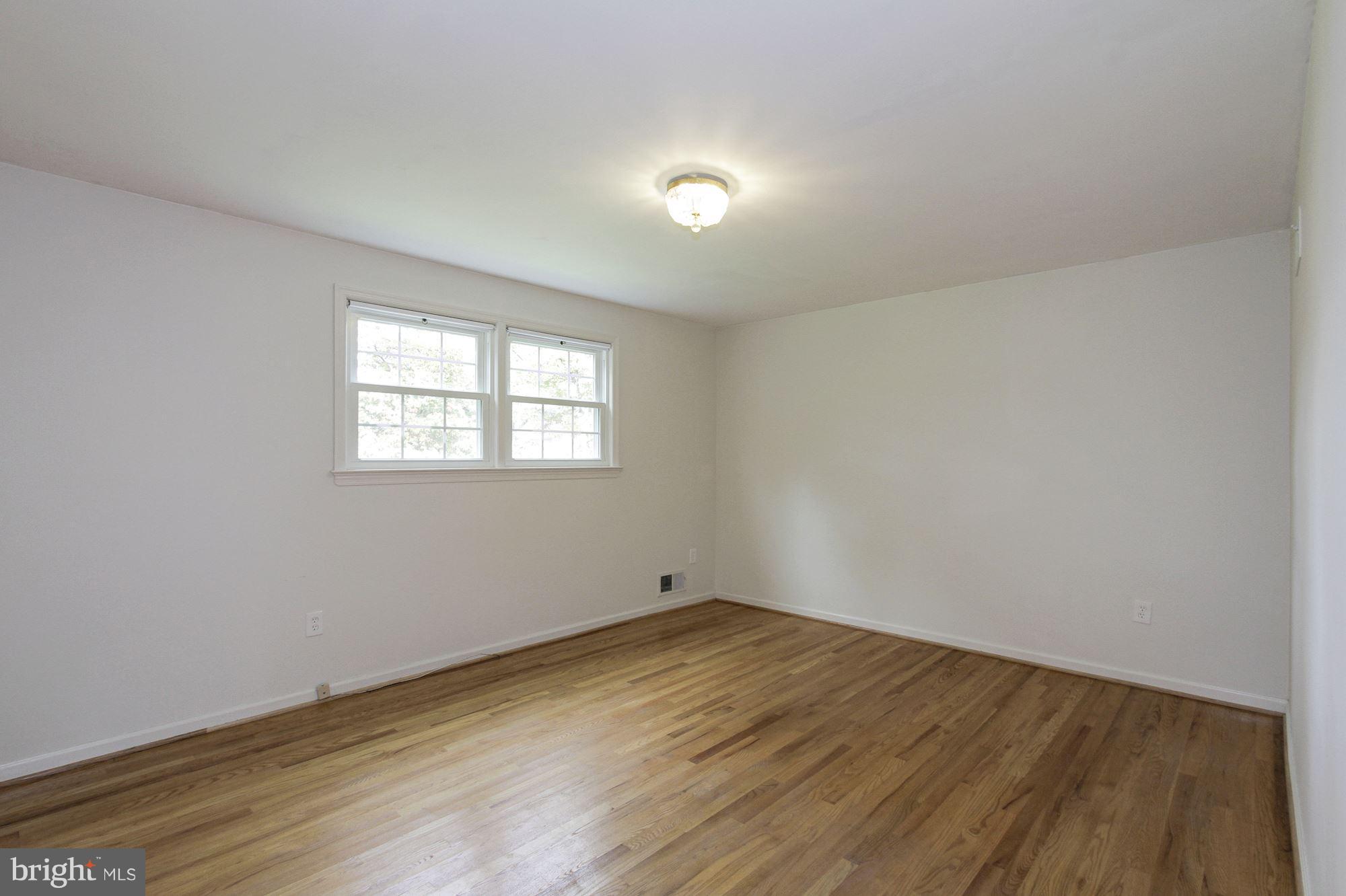 REGENCY ESTATES - Residential