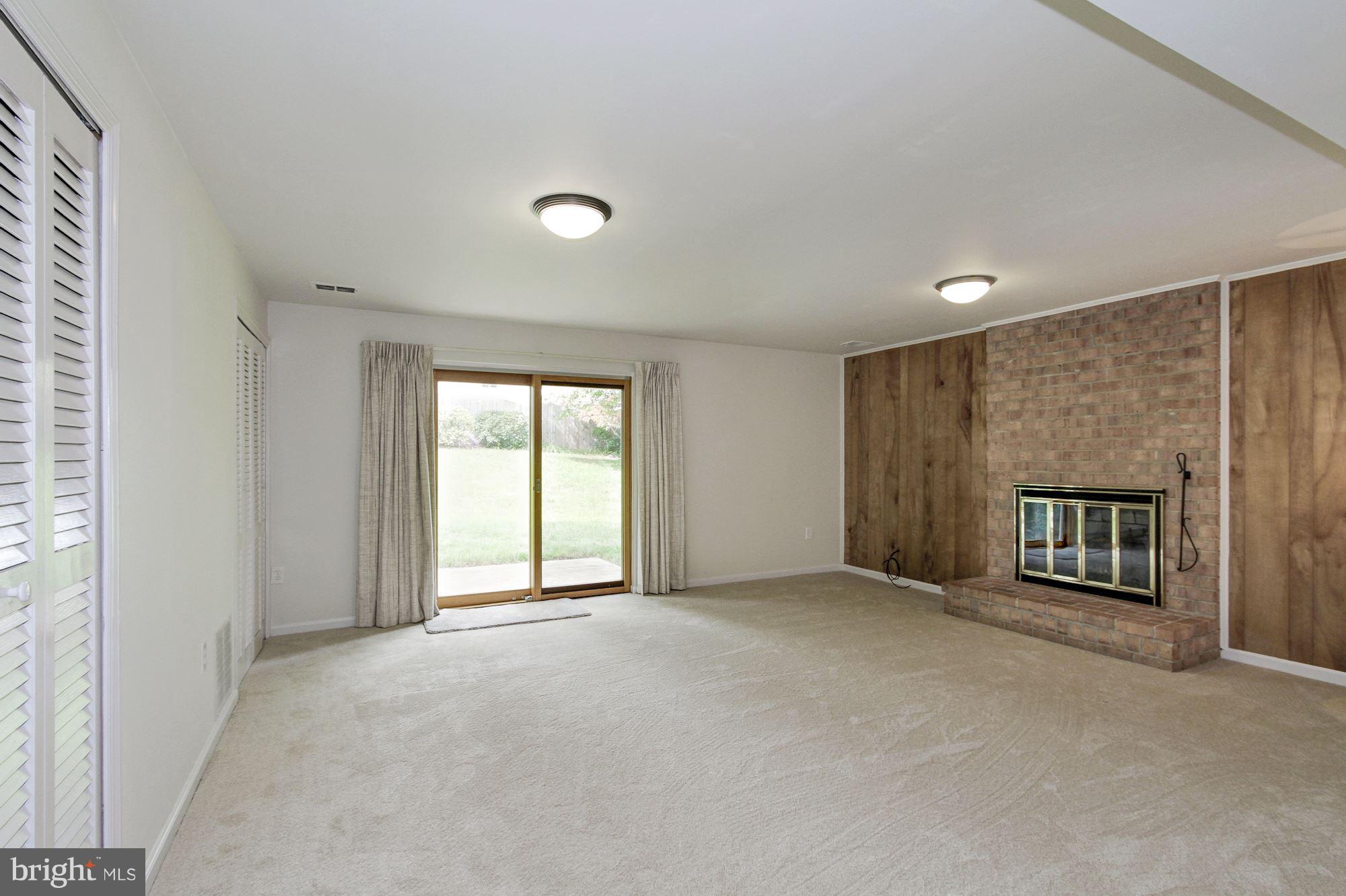 REGENCY ESTATES - Residential