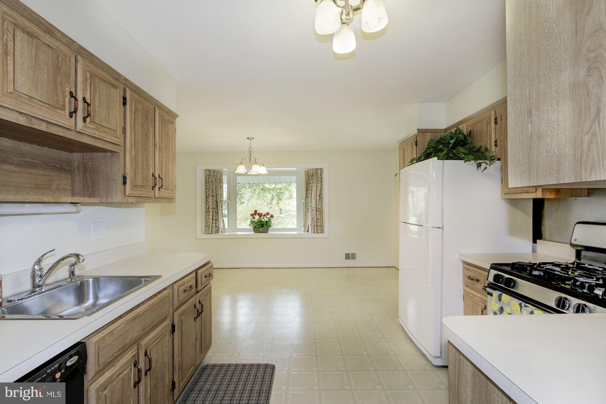 REGENCY ESTATES - Residential