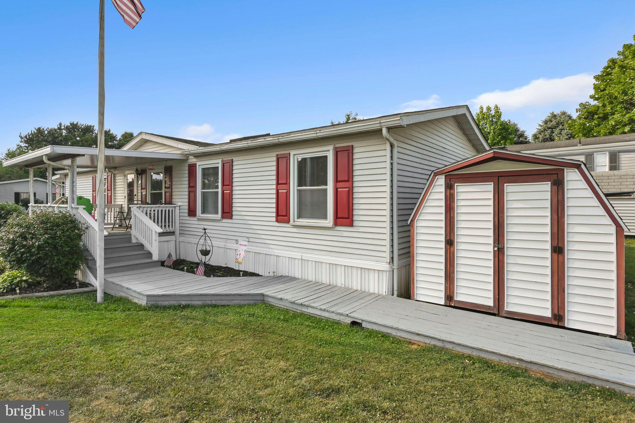 PHEASANT RIDGE - Residential