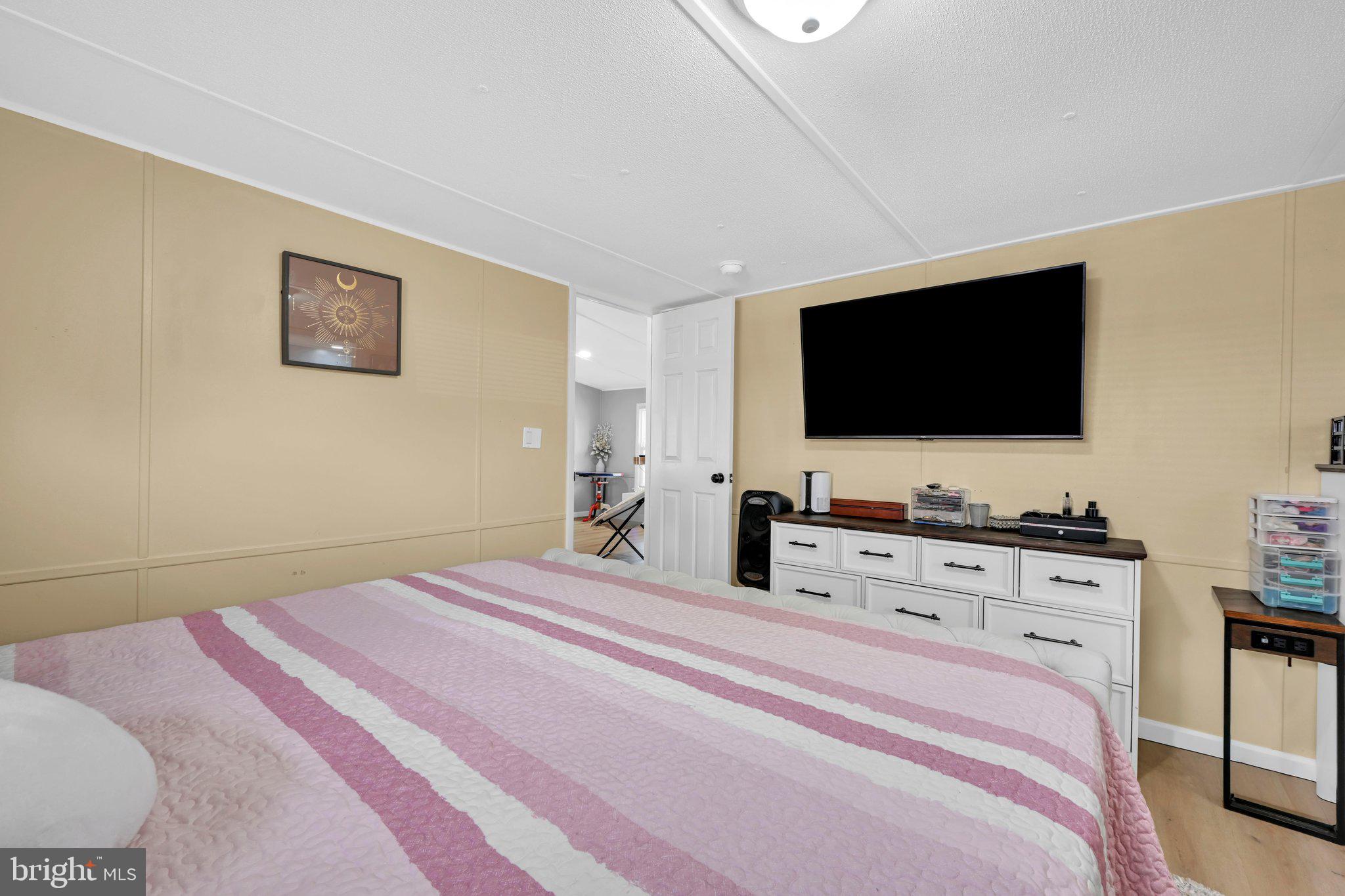 PHEASANT RIDGE - Residential