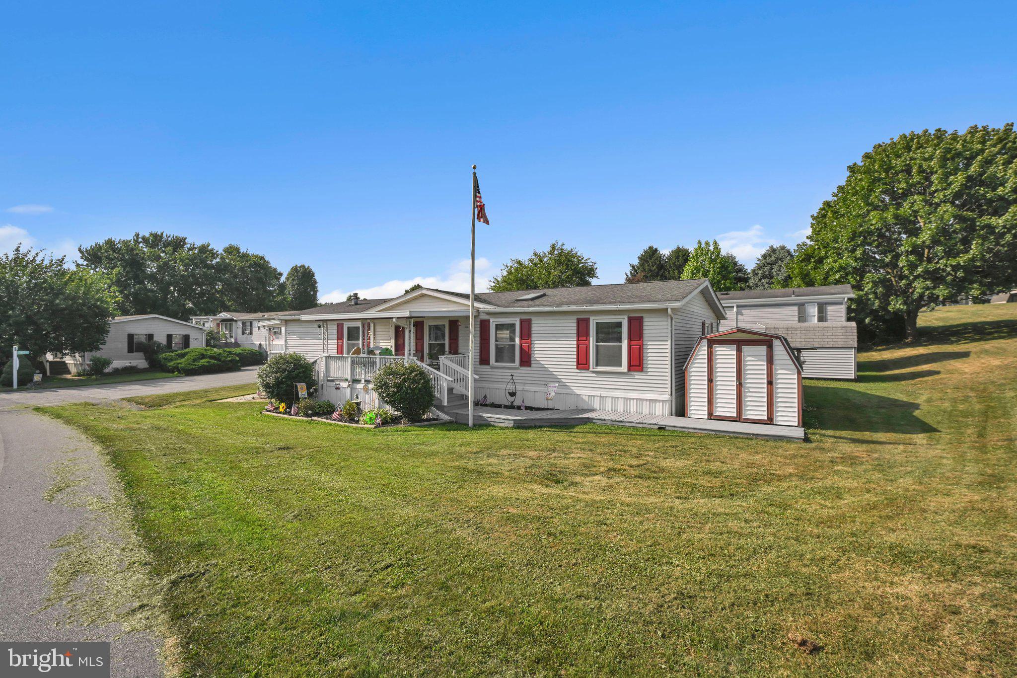 PHEASANT RIDGE - Residential