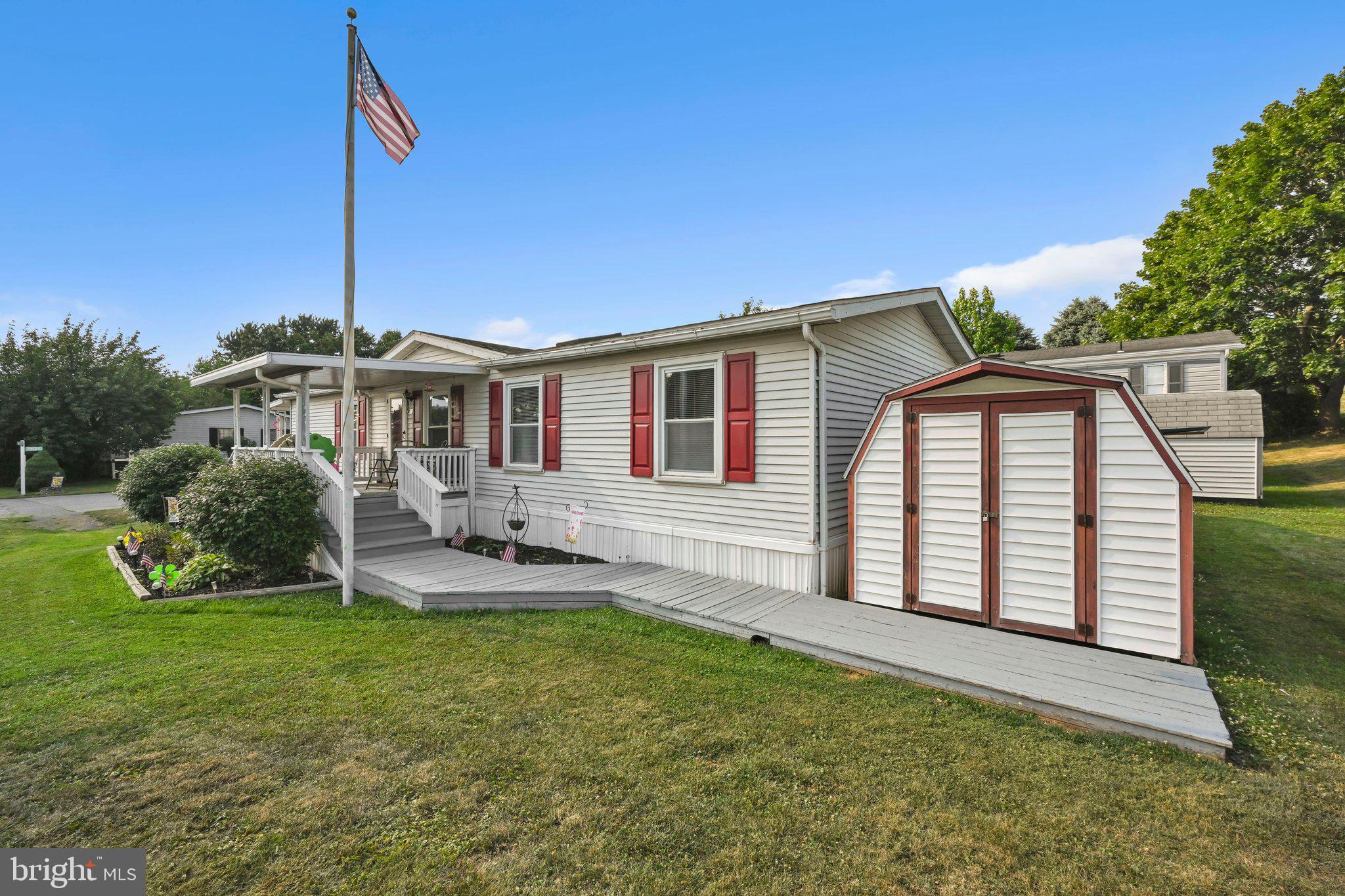 PHEASANT RIDGE - Residential