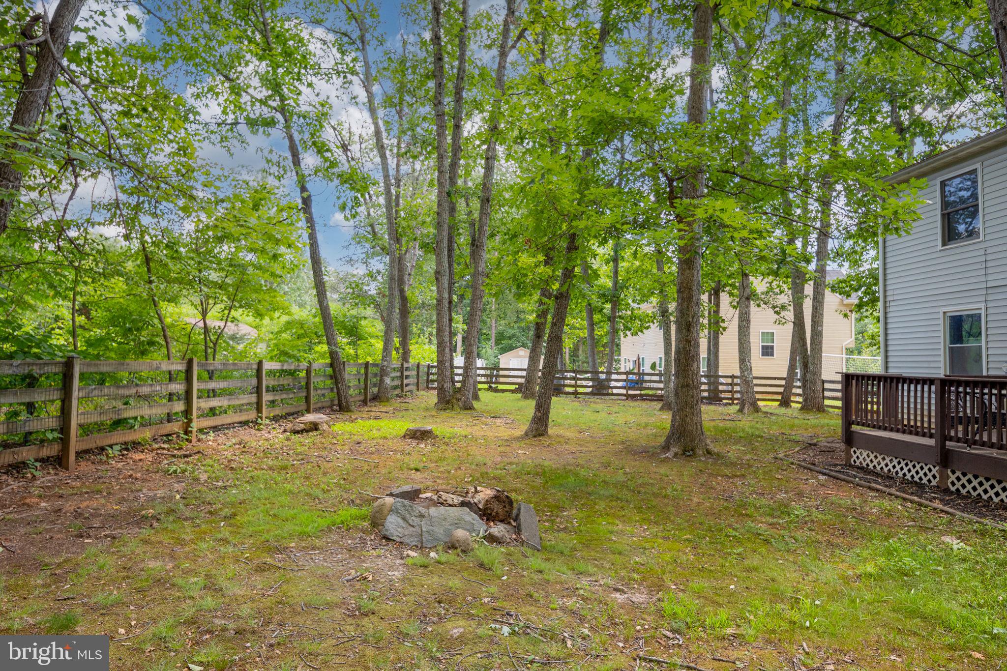 LAKE WILDERNESS - Residential