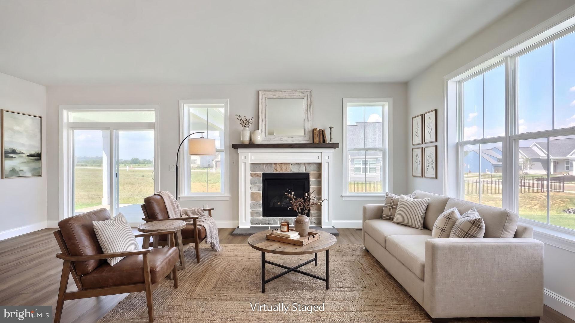 WINDING CREEK - Residential