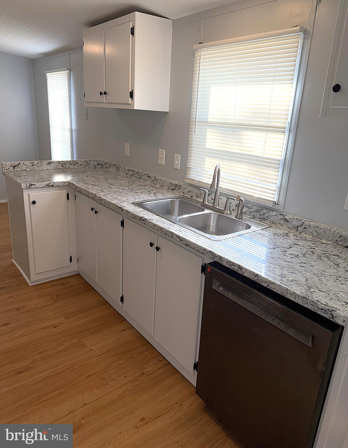 BOONES ESTATES - Residential