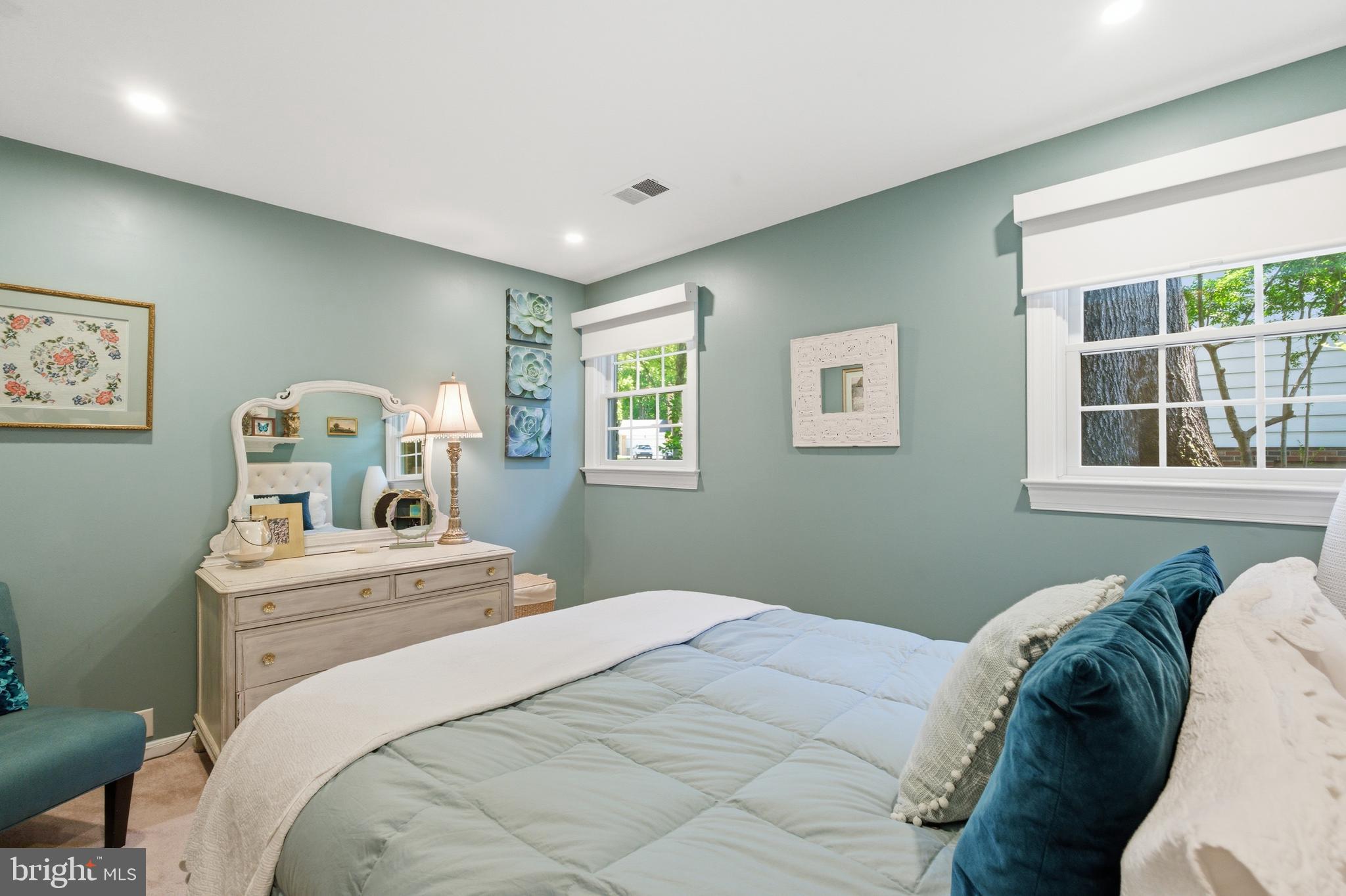 MILWAY MEADOWS - Residential