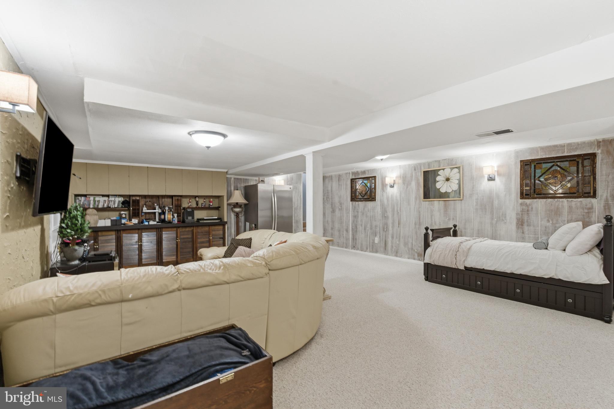 MILWAY MEADOWS - Residential