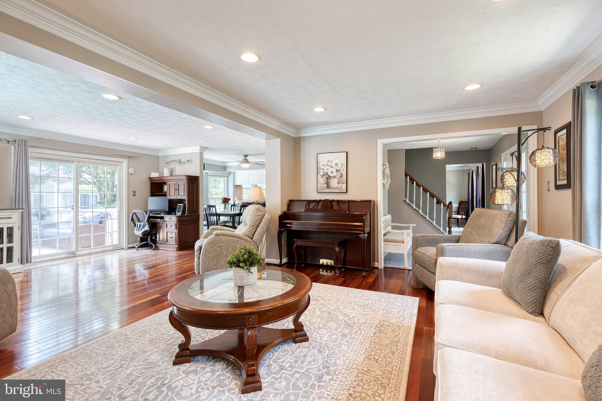 BEECH CREEK - Residential