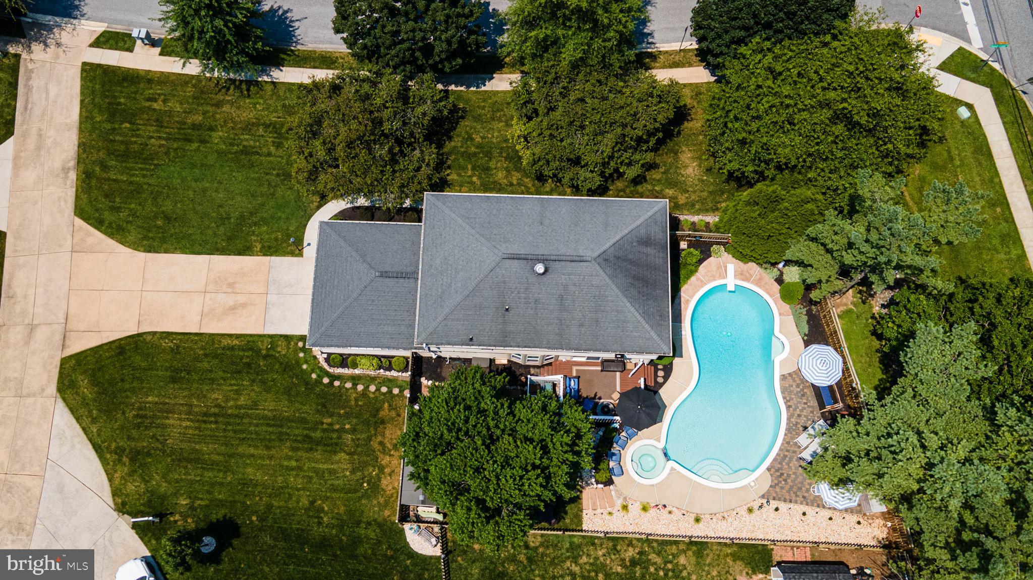 BEECH CREEK - Residential