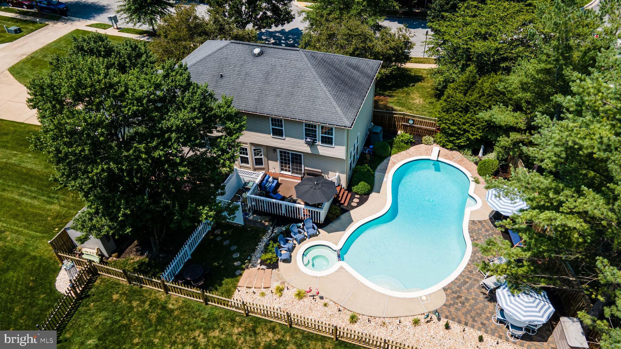 BEECH CREEK - Residential