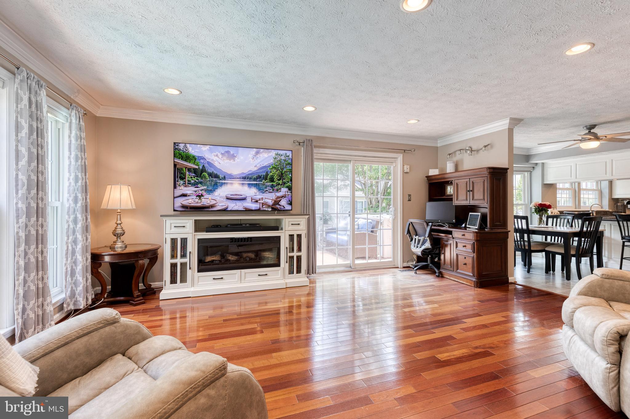BEECH CREEK - Residential