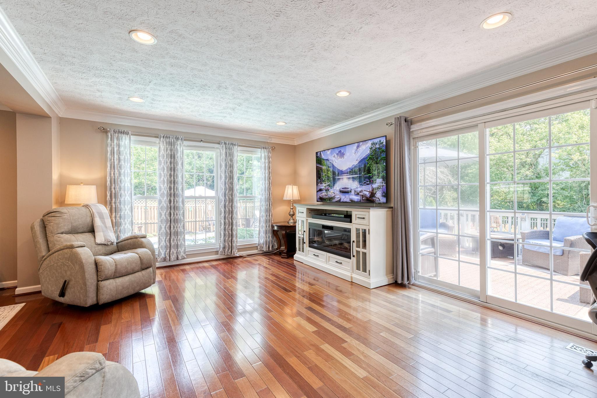 BEECH CREEK - Residential
