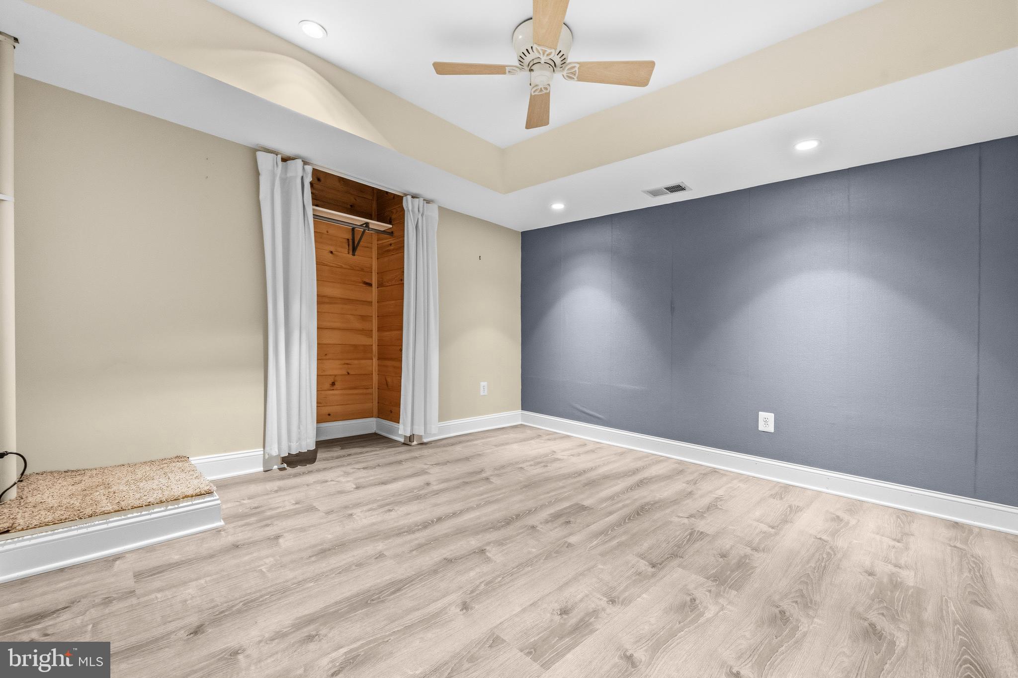BURKE RIDGE CLUSTER - Residential