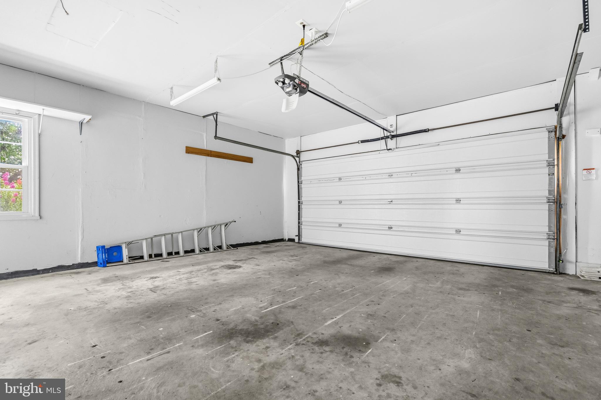 BURKE RIDGE CLUSTER - Residential