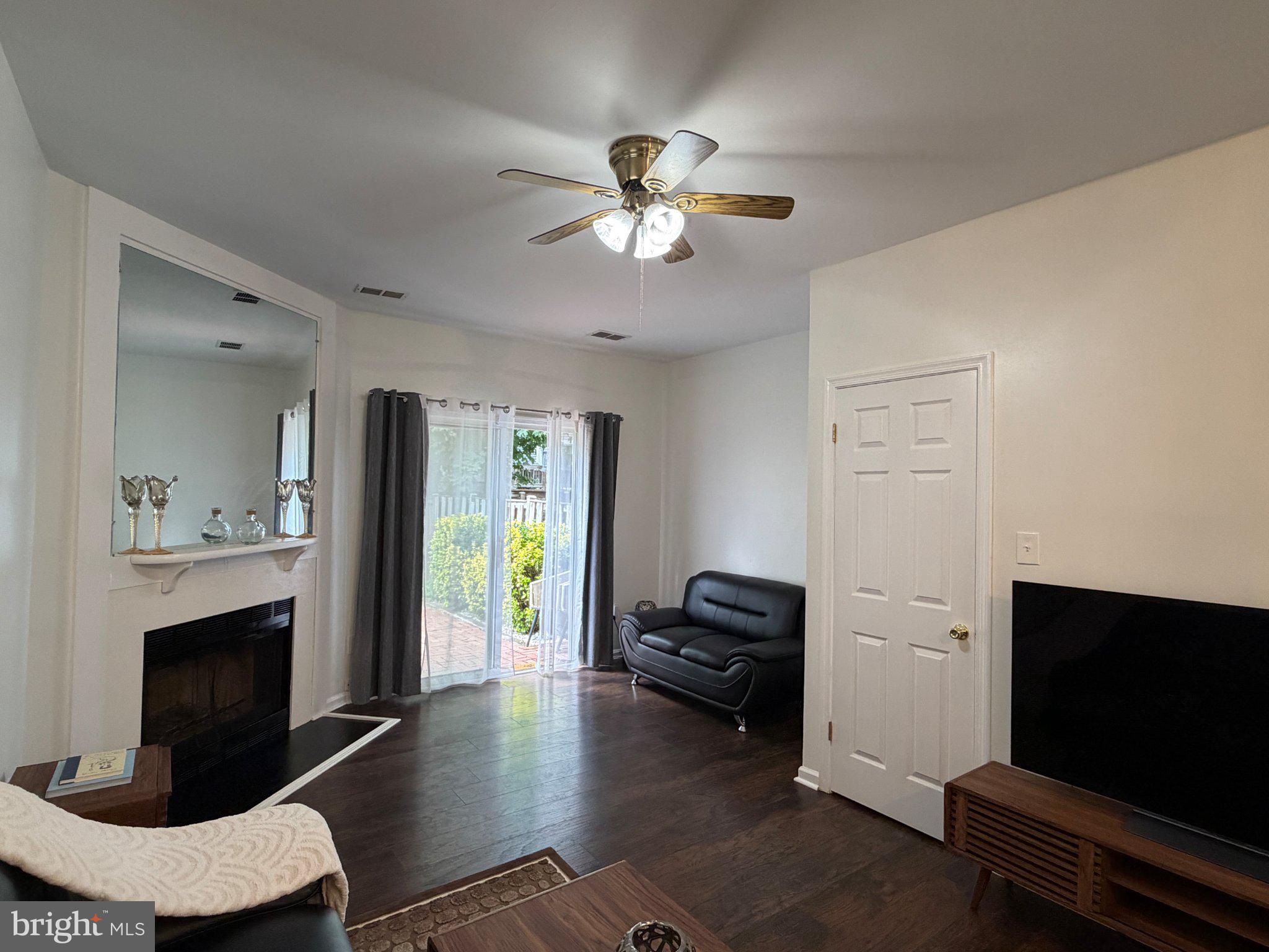 WHISPERWOOD - Residential