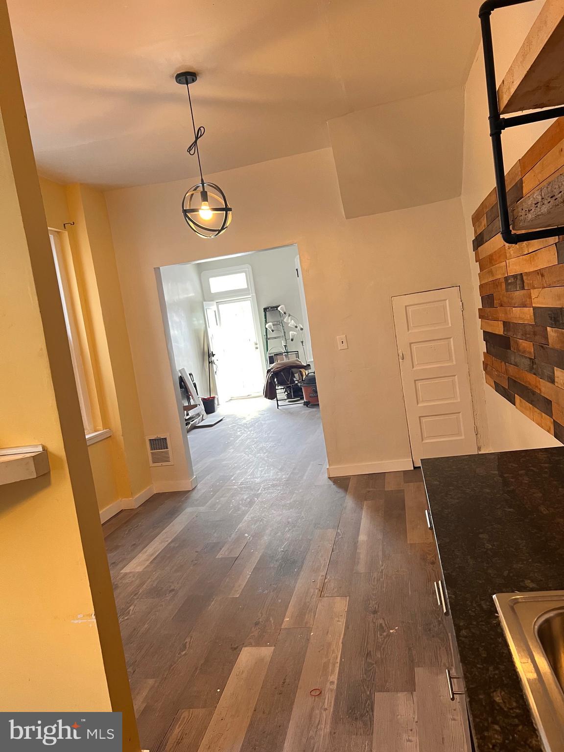 OLNEY - Residential