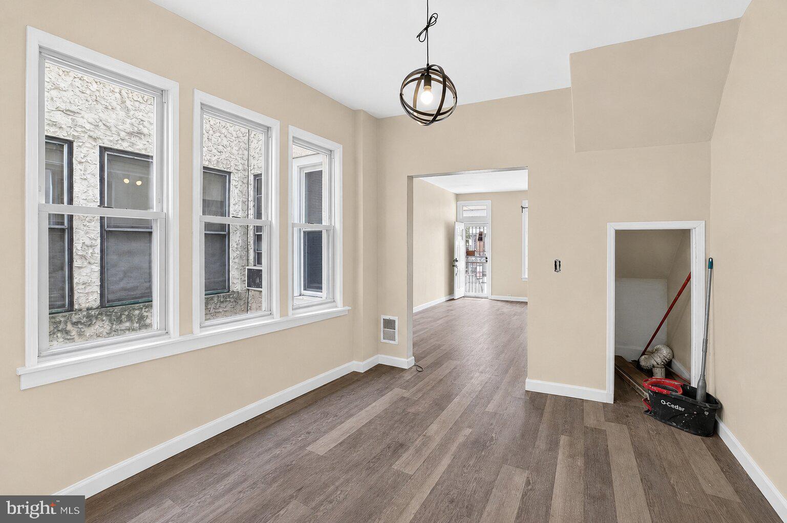 OLNEY - Residential
