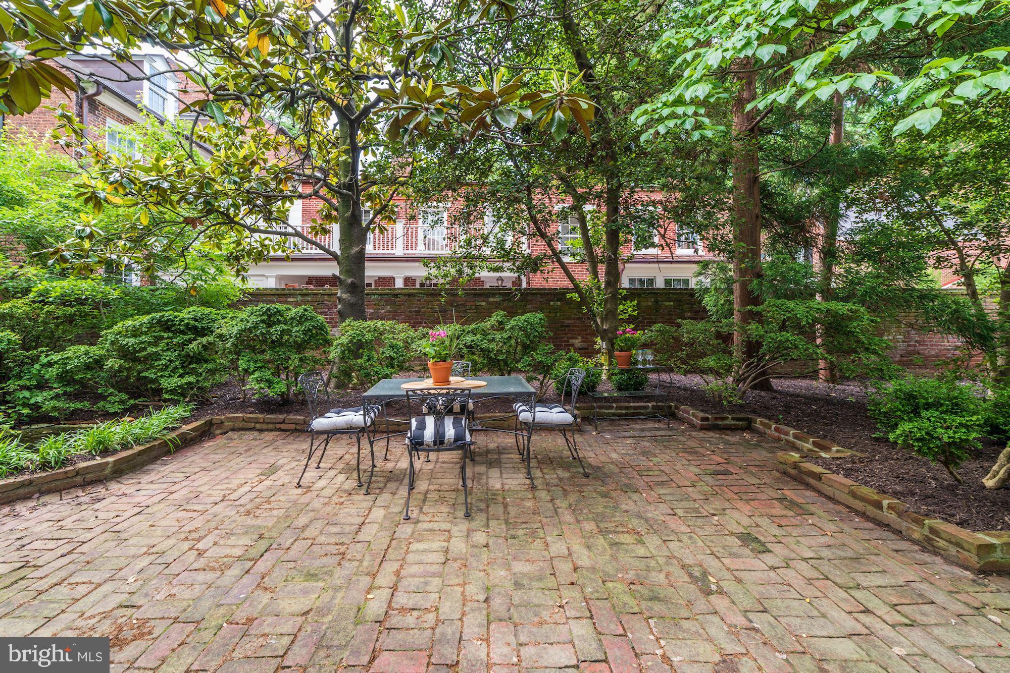 OLD TOWN SE QUADRANT - Residential