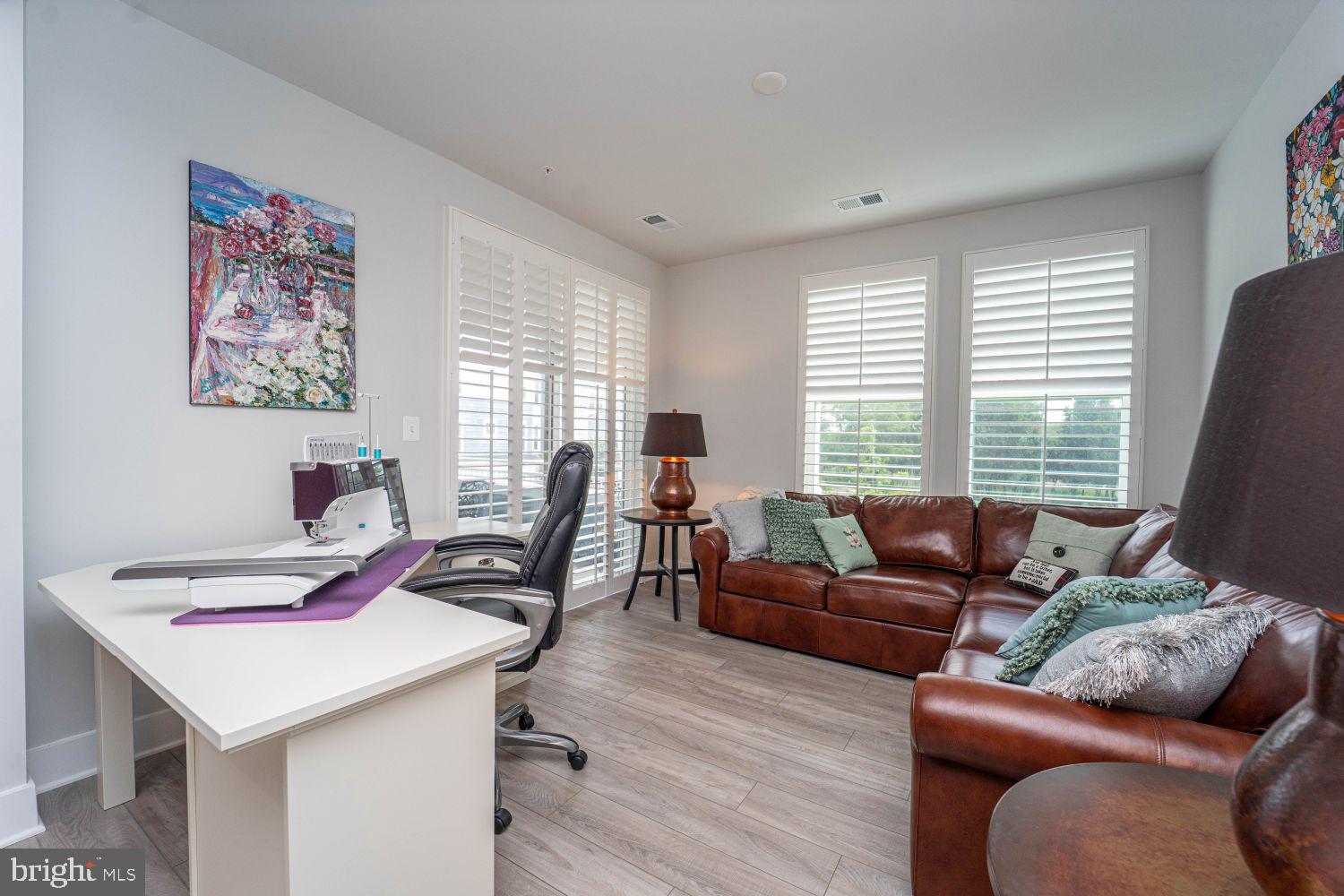 FOUR SEASONS AT KENT ISLAND - Residential