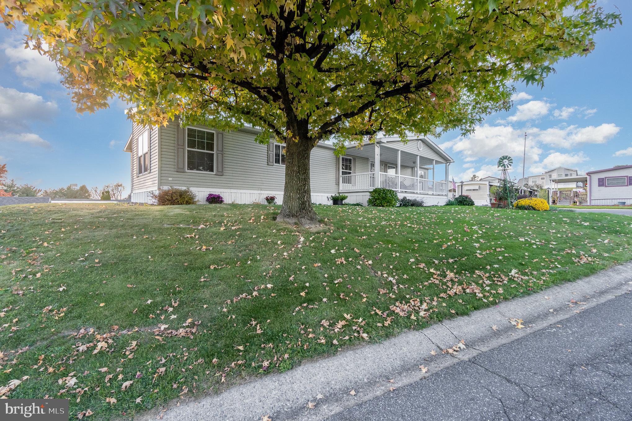 RIDGEWOOD MANOR MHP - Residential