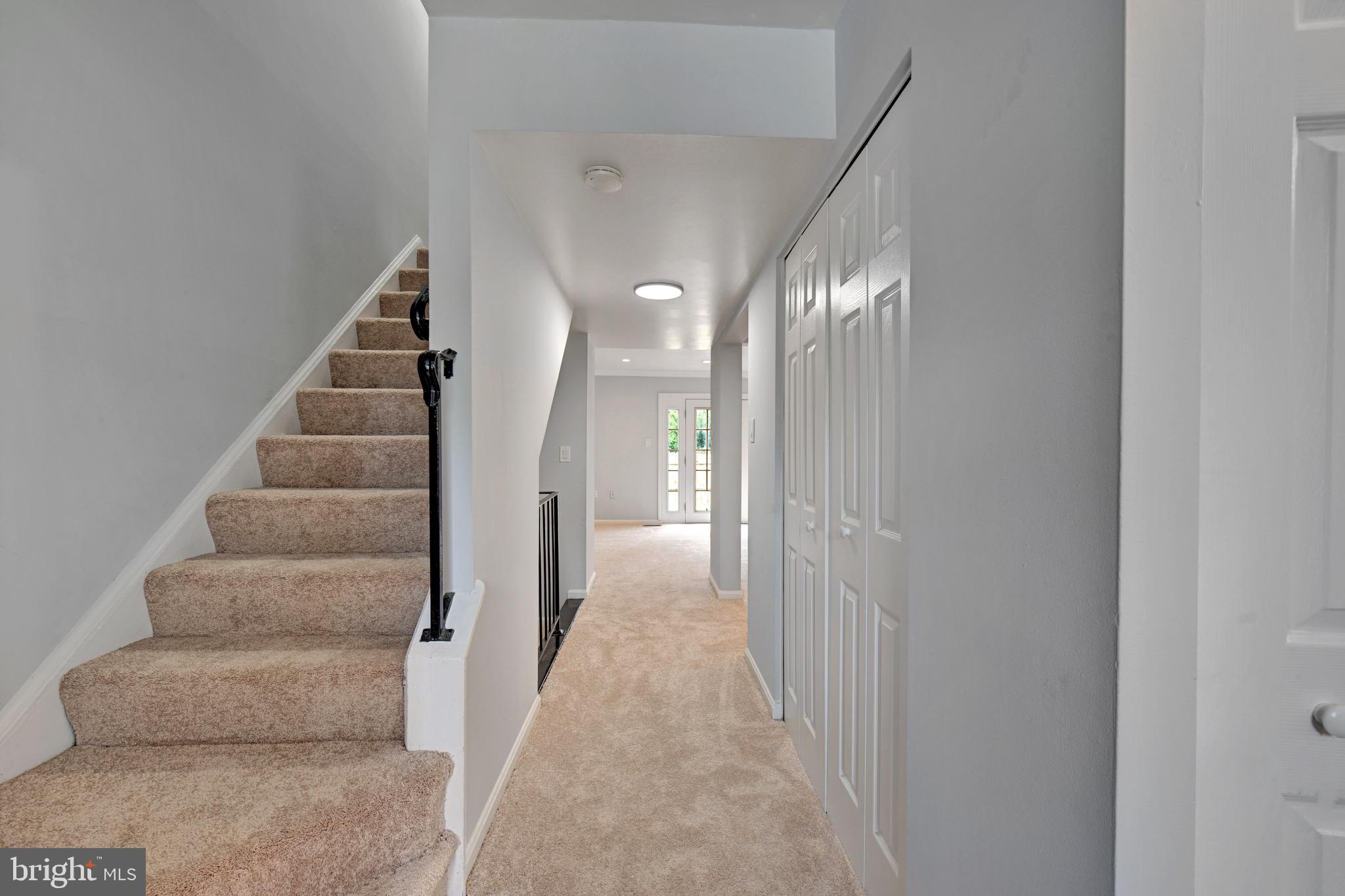 HILLCREST TOWNE - Residential