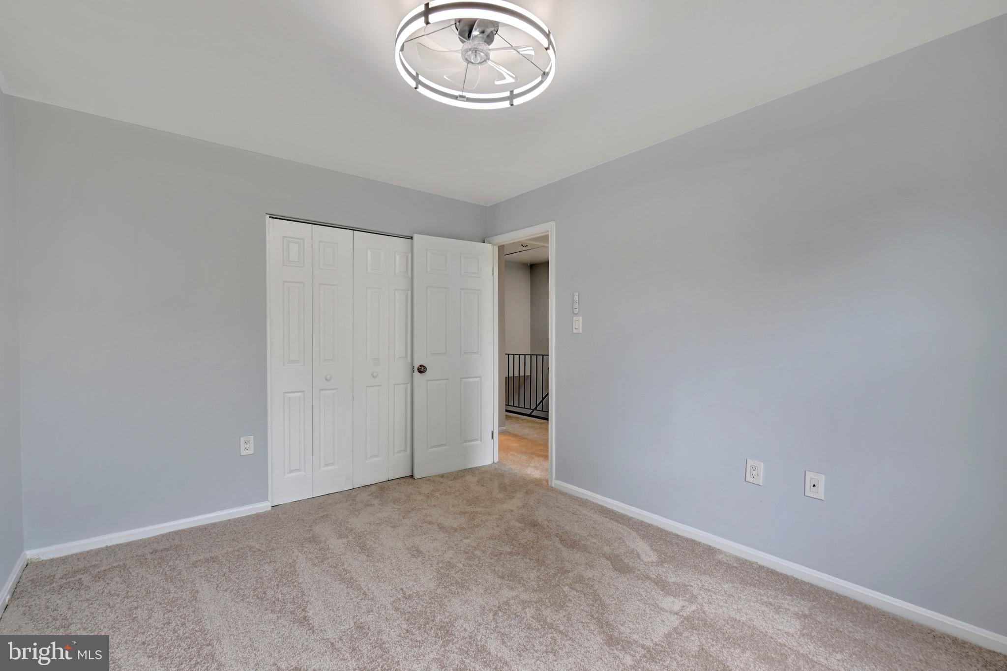 HILLCREST TOWNE - Residential