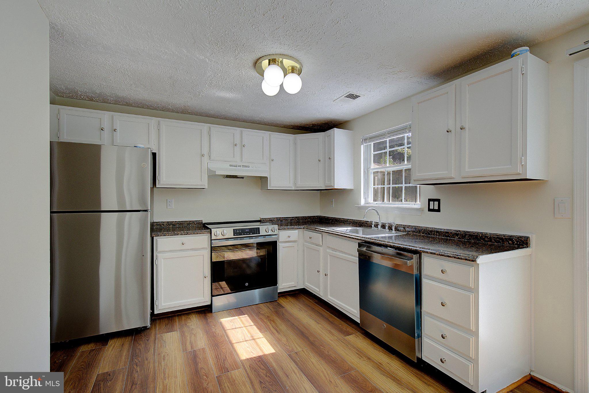 RIDGEVIEW ESTATES - Residential