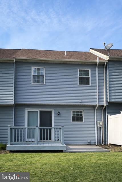 Fall in love with this move-in-ready townhouse in the sought-after Eastwood Meadows community. Set in a quiet, friendly neighborhood yet just minutes from major shopping plazas and supermarkets, this home offers the perfect balance of comfort and convenience.
Step inside to discover a bright, freshly painted interior with brand-new waterproof vinyl flooring throughout, creating a clean, modern feel you’ll instantly appreciate. The updated kitchen, fully refreshed with new paint,  2 new stairs, new water heater and roof under 6 years and is ready for everyday living and entertaining. With 3 comfortable bedrooms, 2 full bathrooms, and a beautifully finished basement, there’s plenty of space to relax, work from home, or host guests.
Enjoy peace of mind with a 3-year-old hot water heater and the added convenience of an included washer and dryer. Thoughtfully updated and truly move-in ready, this home is perfect for buyers looking to settle into a desirable community without the hassle of renovations.
Homes like this don’t last—schedule your showing today and make Eastwood Meadows your new home.