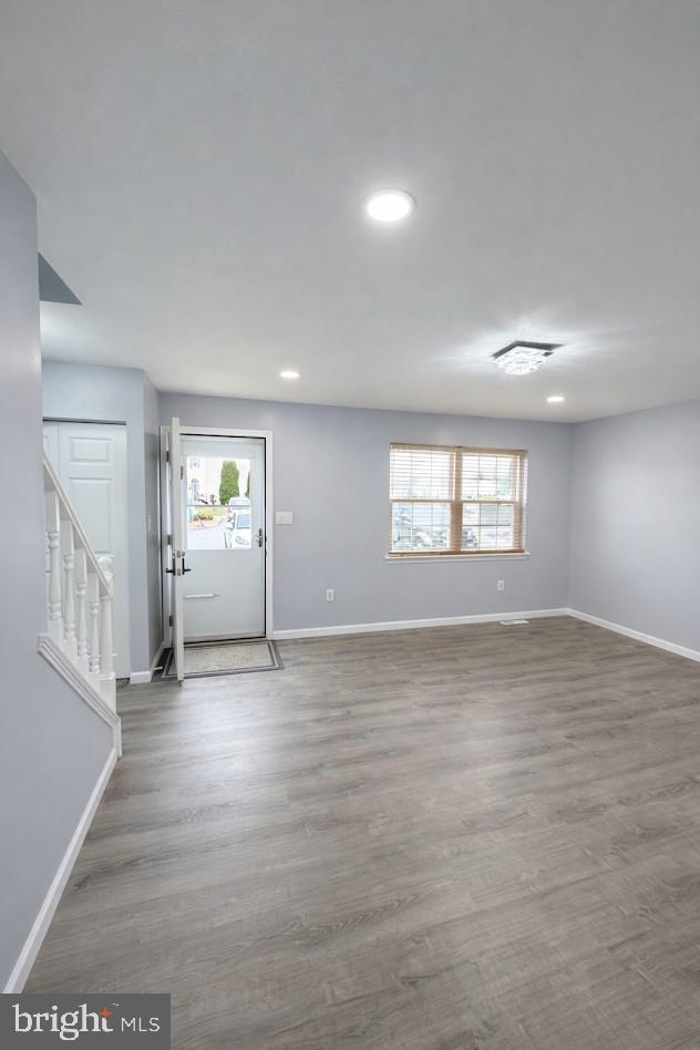 EASTWOOD MEADOWS - Residential