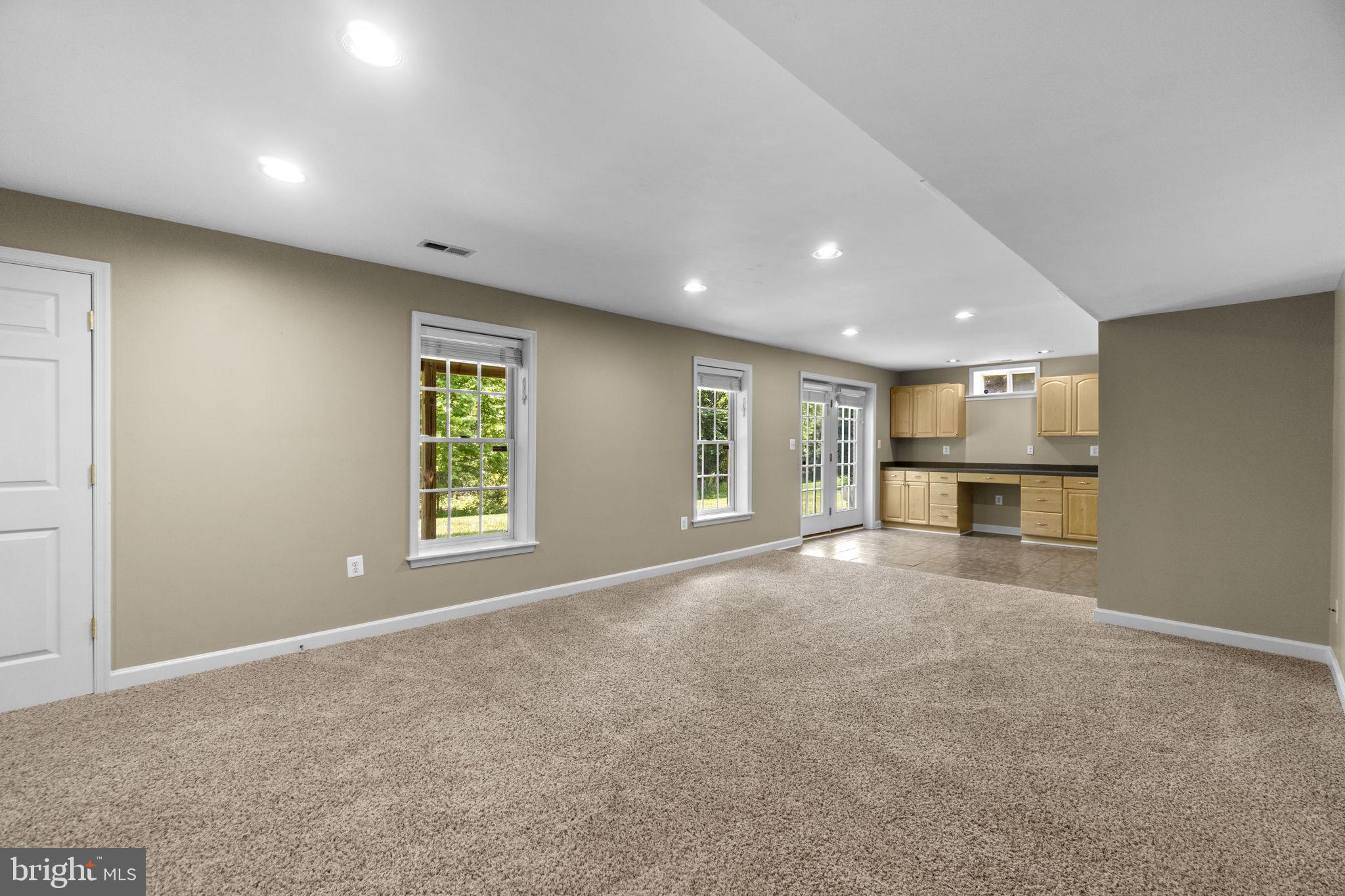 TAYLOR FARM - Residential