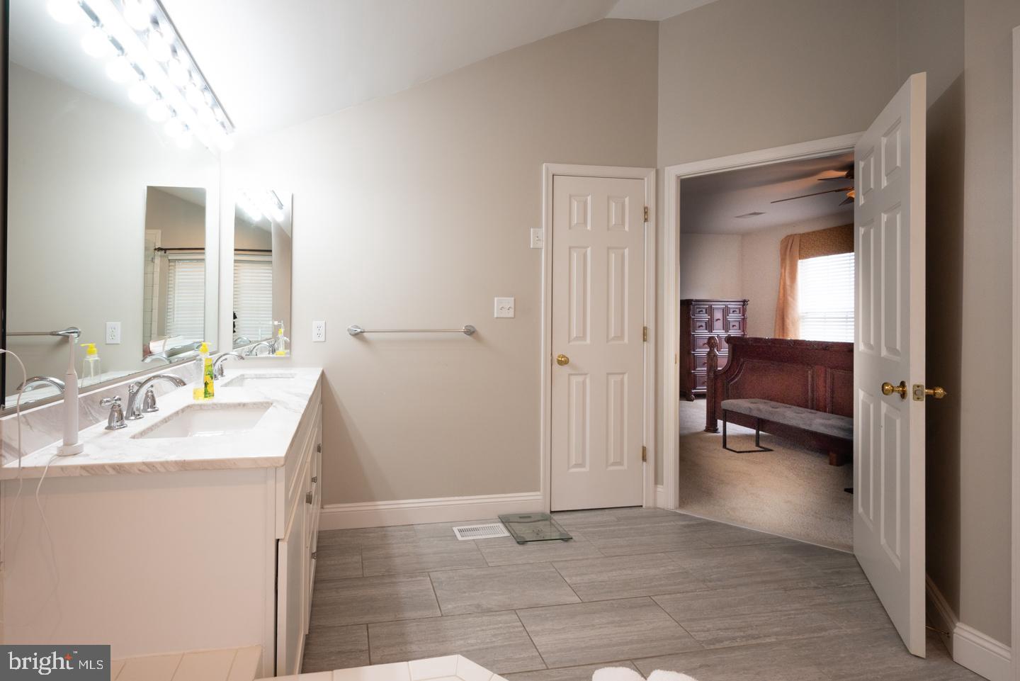 MEDFORD FARMS - Residential
