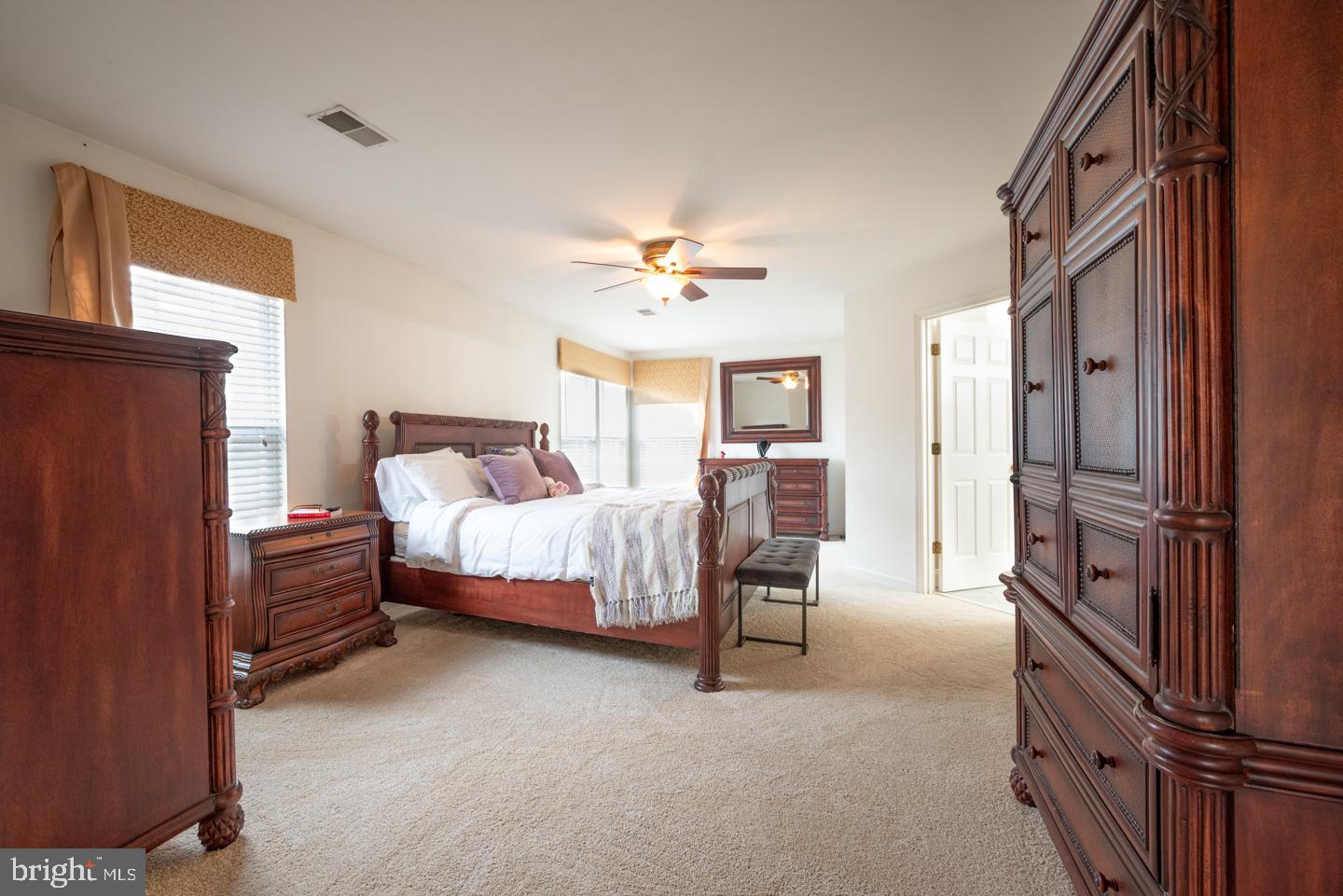 MEDFORD FARMS - Residential