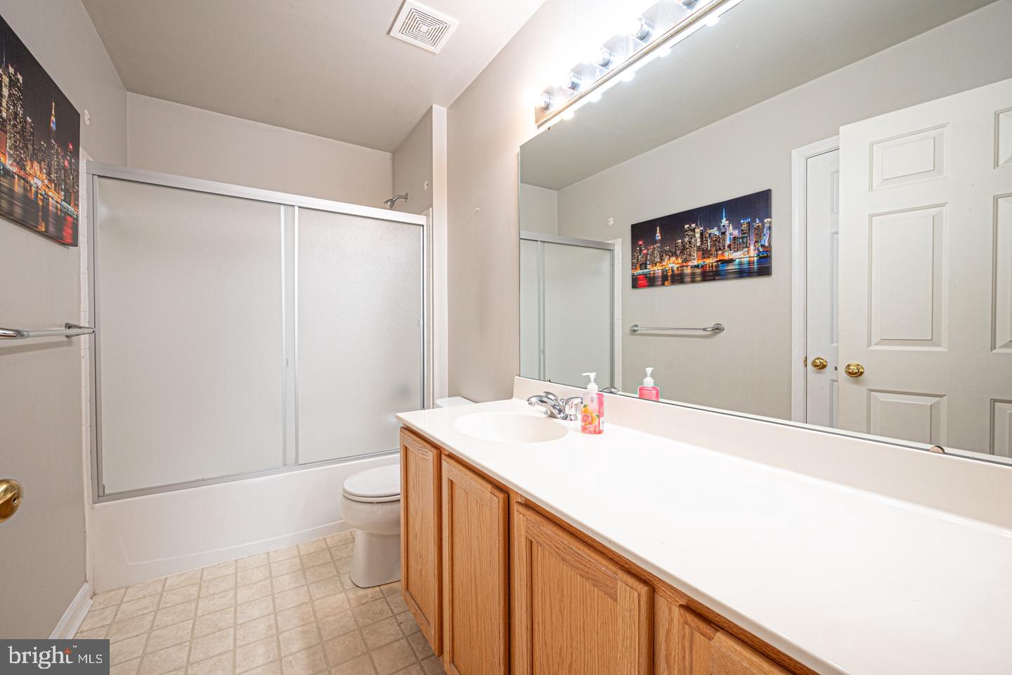 MEDFORD FARMS - Residential