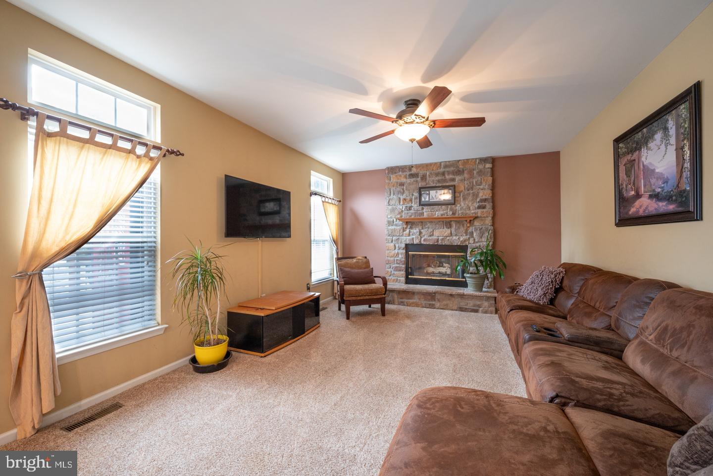 MEDFORD FARMS - Residential