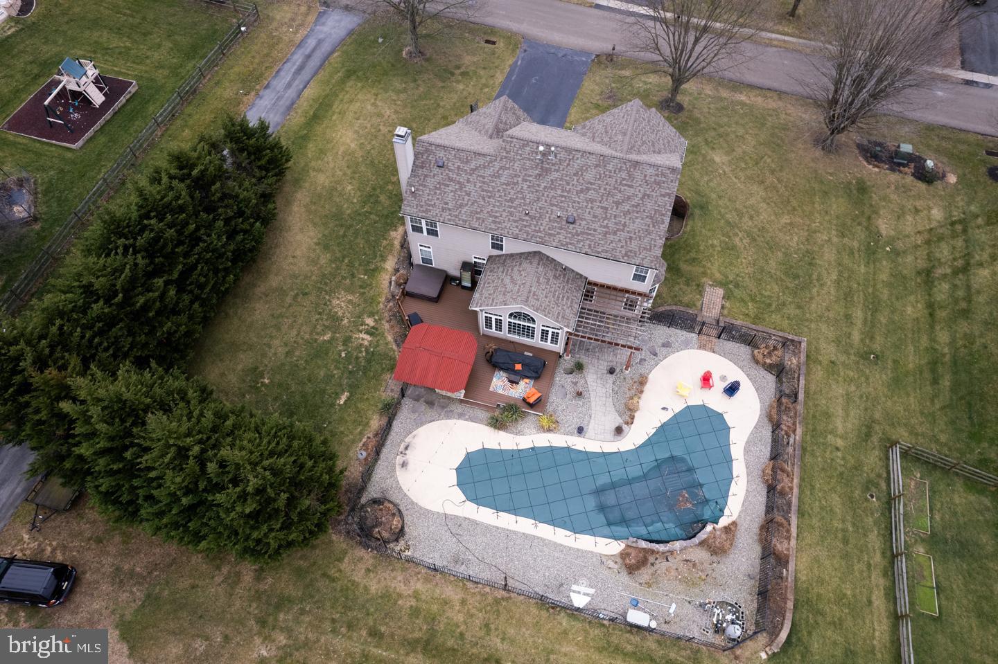 MEDFORD FARMS - Residential