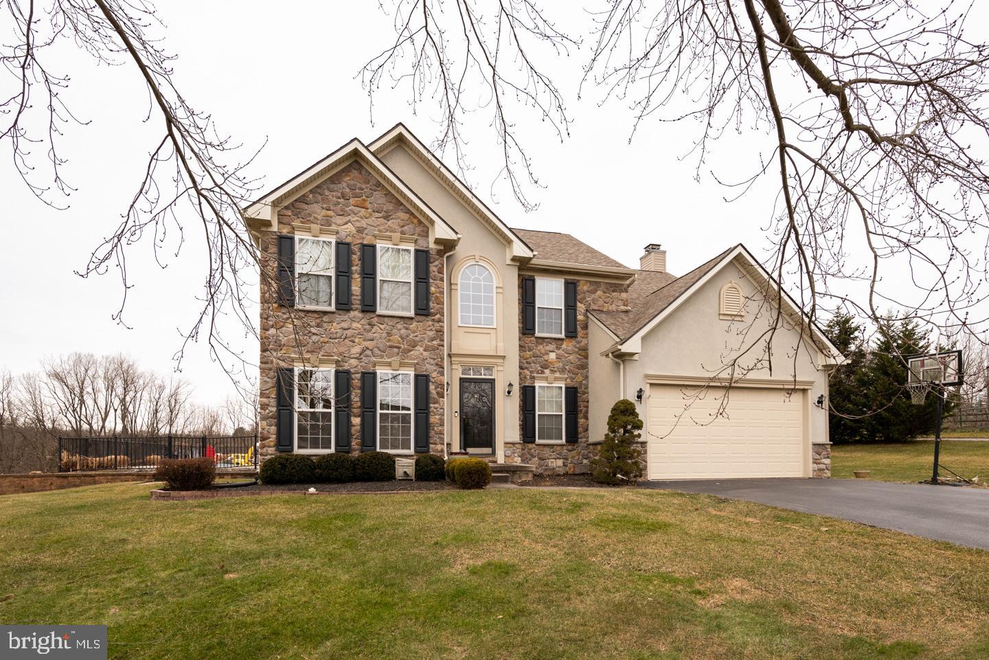 MEDFORD FARMS - Residential
