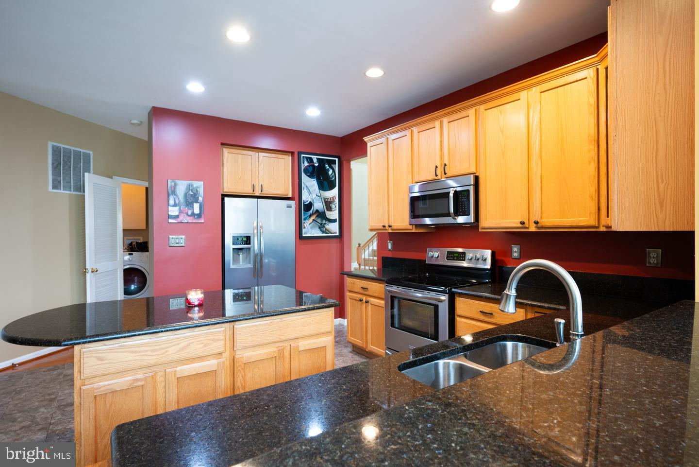 MEDFORD FARMS - Residential