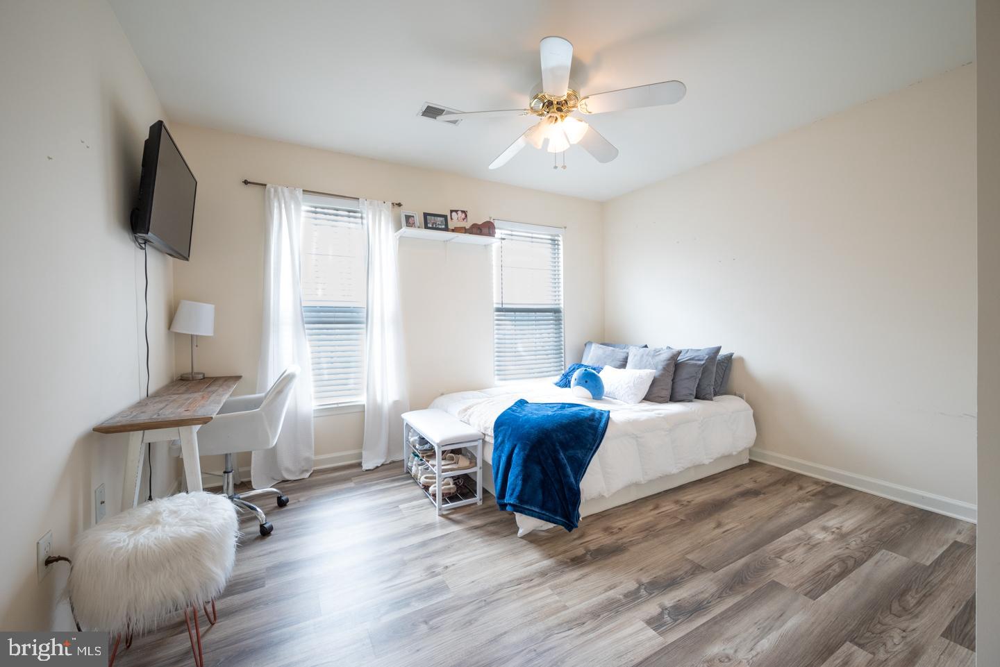 MEDFORD FARMS - Residential