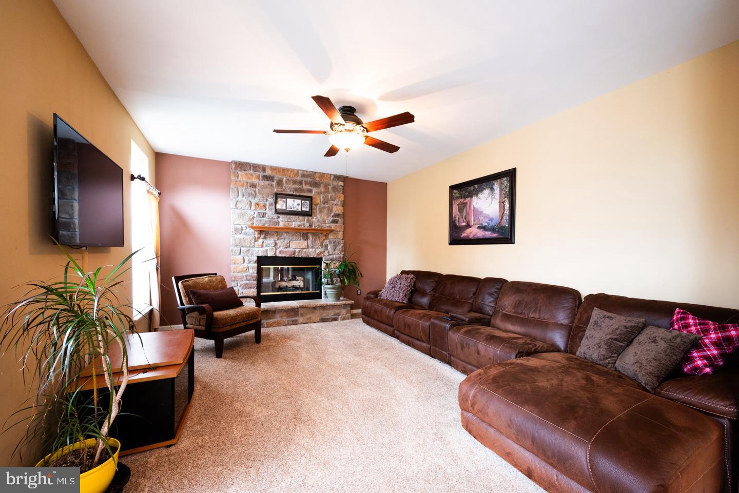 MEDFORD FARMS - Residential