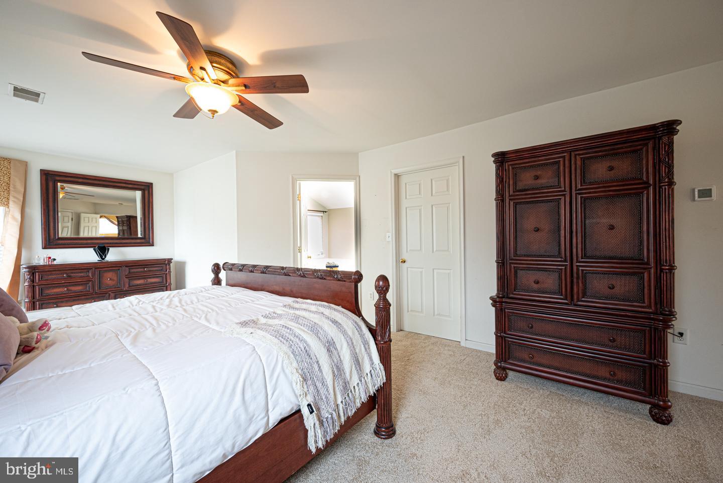 MEDFORD FARMS - Residential