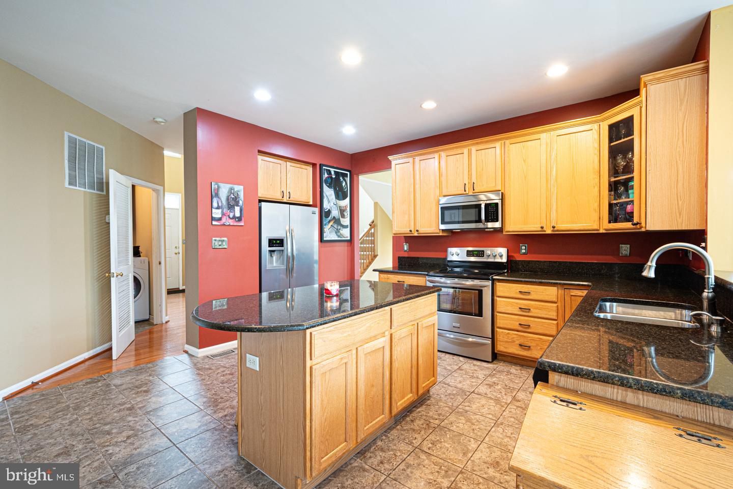 MEDFORD FARMS - Residential