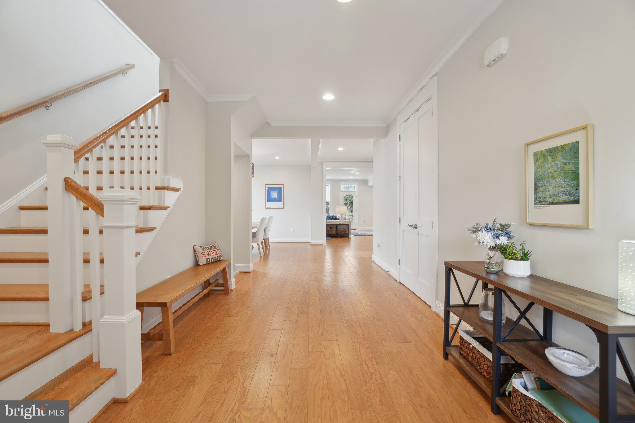 PIMMIT HILLS - Residential