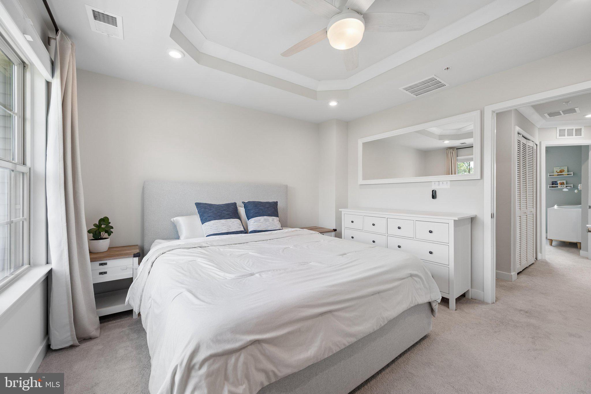 HAMPTONS - Residential