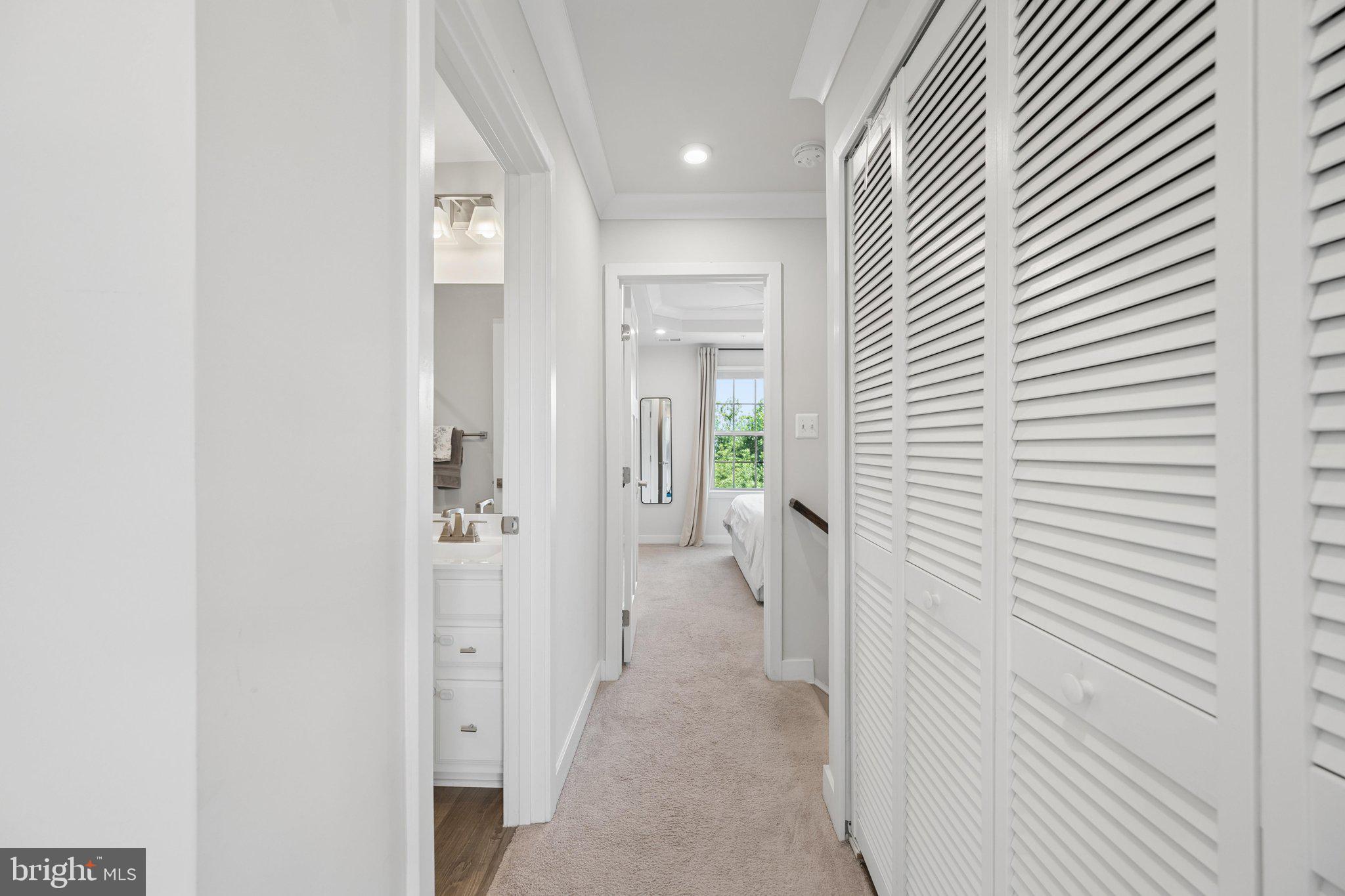 HAMPTONS - Residential