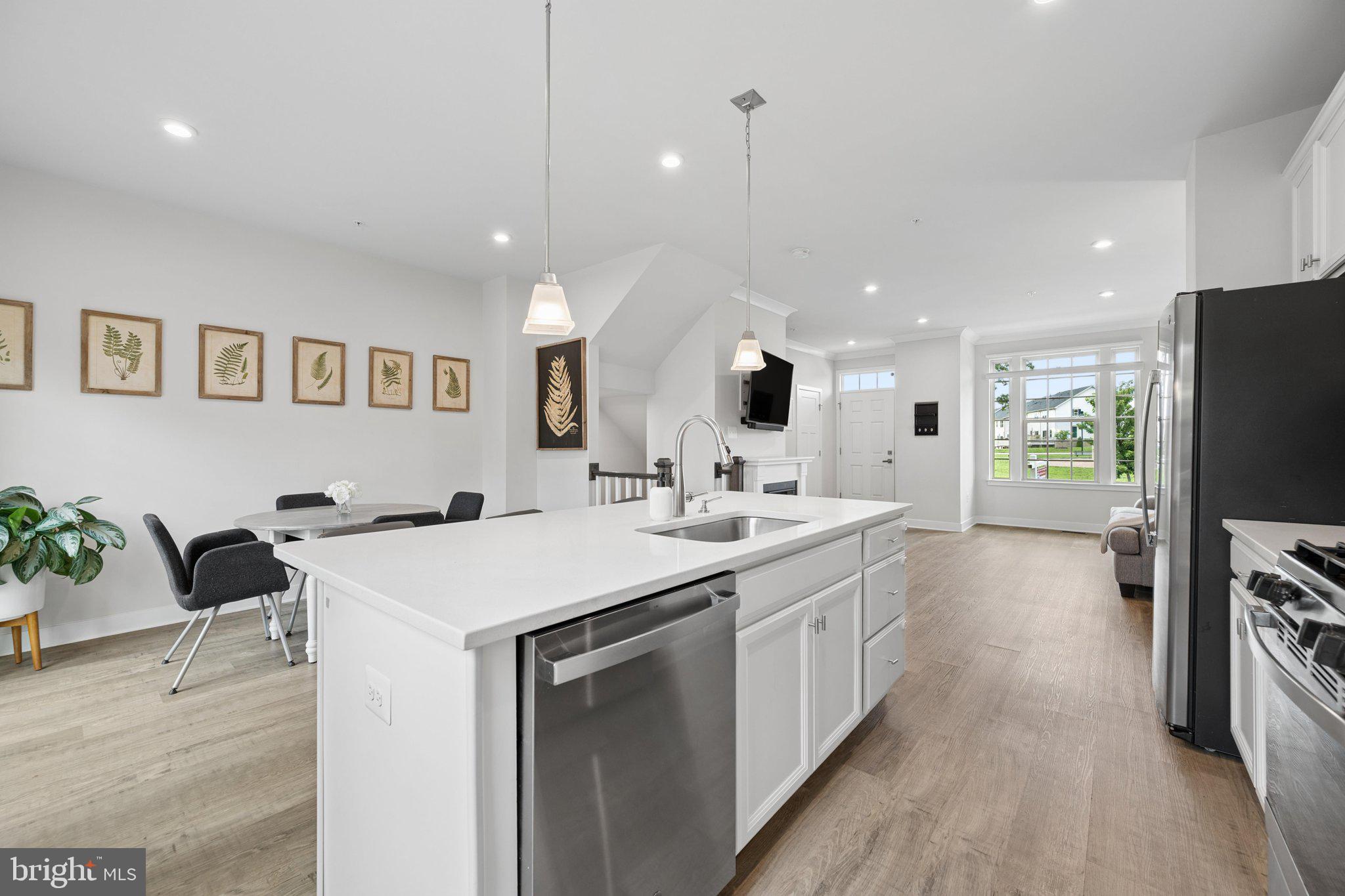 HAMPTONS - Residential
